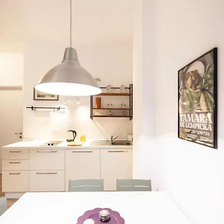 Living - Saluzzo Apartment *