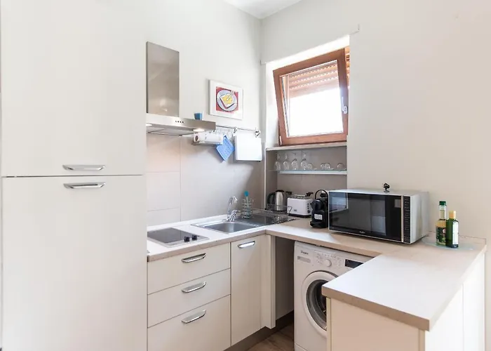 Living - Saluzzo Apartment Turin