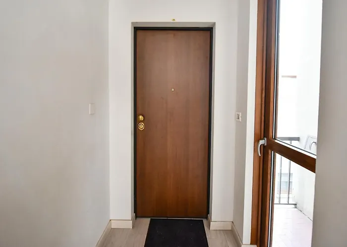 Living - Saluzzo Apartment *